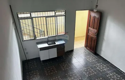 Casa com 3 quartos para alugar no Jardim Oratório, Mauá 
