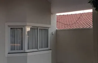 Casa em condomínio fechado 2 dormitórios 560 mil, em caçapava