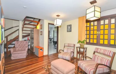 Casa com 4 quartos à venda na rua estefano joucoski, 201, vista alegre, curitiba, 271 m2 por r$ 1.390.000