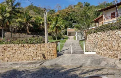 Casa com 5 dormitórios à venda, 492 m² por r$ 1.950.000,00 - arrastão - são sebastião/sp