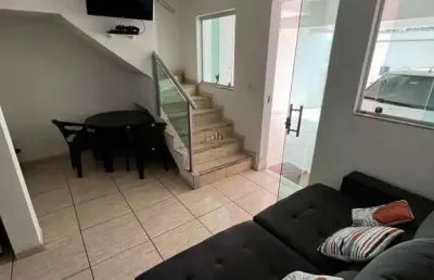 Casa com 3 quartos à venda na rua misael silva, 67777, jardim brasília, betim por r$ 370.000