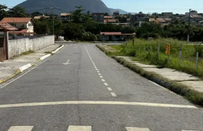 Terreno à venda na Avenida Oscar Niemeyer, 0, Jardim Atlântico Leste (Itaipuaçu), Maricá