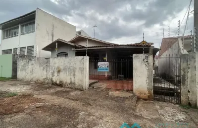 Terreno à venda na Rua Cézar Lattes, 285, Jardim Alvorada, Maringá