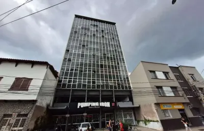 Apartamento para venda em juiz de fora, centro, 2 dormitórios, 2 banheiros