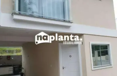 Casa com 3 quartos à venda no Forquilhas, São José 