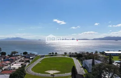 Apartamento à venda no bairro estreito em florianópolis-sc, com 2 quartos, 2 suítes, 2 vagas