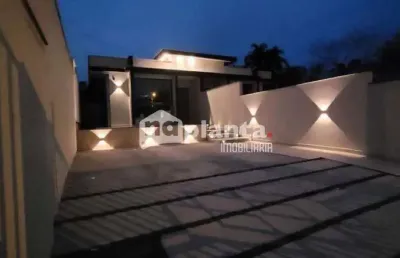 Casa à venda no bairro forquilhas em são josé-sc, com 3 quartos, 1 suíte, 4 vagas