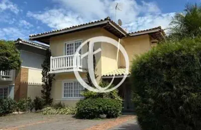 Casa com 4 quartos à venda em Itapuã, Salvador 