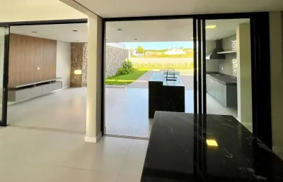 Casa nova alto padrao no condomínio residencial jequitiba