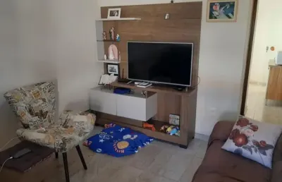 Casa a venda no bairro vila luso, à 5 minutos do centro uma bela vila de casas iguais