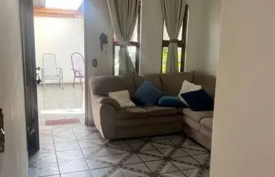 Casa com 2 quartos à venda no Jardim Universo, Valinhos 