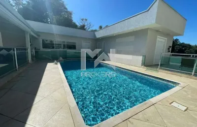 Casa de alto padrão à venda no condomínio vista alegre – sede em vinhedo sp.