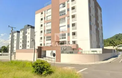 Apto com terraço | barra | suíte + 02 quartos | 135m²