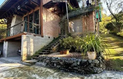 Casa com 4 quartos à venda no Jaraguá 99, Jaraguá do Sul 