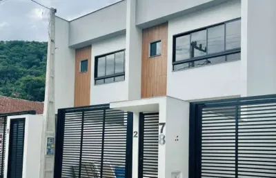 Geminado duplex | czerniewicz | 3 quartos (1 suíte) | 135 e 142m²
