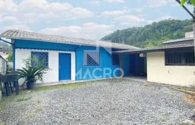 Casa com 3 quartos à venda no Czerniewicz, Jaraguá do Sul 