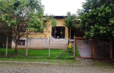 Casa com 3 quartos à venda no Centro, Bombinhas 