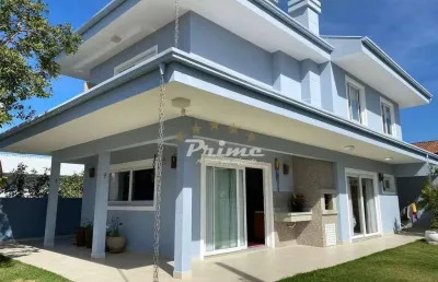 Casa com 3 quartos à venda em Zimbros, Bombinhas 