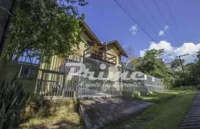 Casa com 3 quartos à venda na Rua Marlim, Centro, Bombinhas
