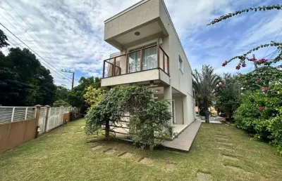 Maravilhosa casa á venda em mariscal - bombinhas/sc