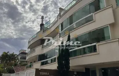 Cobertura duplex á venda no bairro mariscal - bombinhas/sc