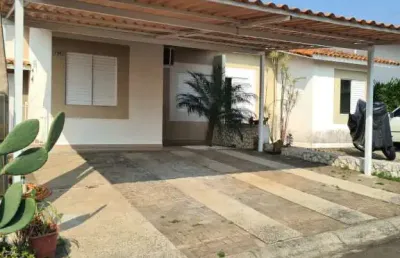 Casa em condomínio fechado com 3 quartos à venda no Boa Vista, Ponta Grossa 