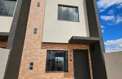 Maravilhoso sobrado no conj. habitacional nova ponta grossa.