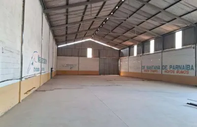 Excelente galpão para locação com 800m2  com 600m2 fabril entre polvilho cajamar e fazendinha santana de parnaíba fácil acesso anhanguera