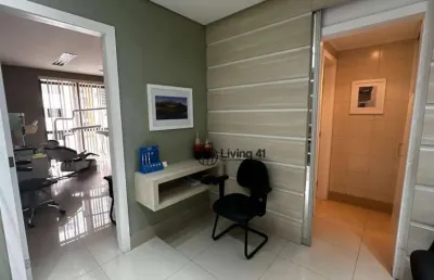 Sala comercial à venda na Rua Lamenha Lins, 260, Centro, Curitiba