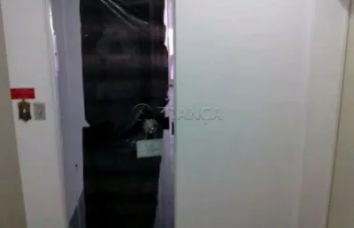 Sala comercial para alugar no Centro, Jacareí 
