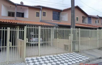Casa com 3 quartos à venda no Jardim Altos de Santana II, Jacareí 