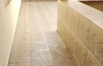 Casa com 3 quartos à venda no Centro, Jacareí 