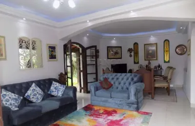 Casa com 4 quartos à venda no Jardim Siesta, Jacareí 