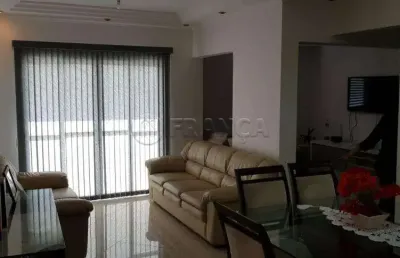 Apartamento com 96 m² - região central de jacareí .