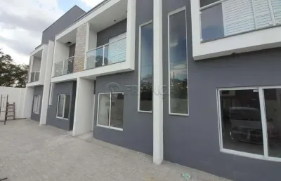 Casa em condomínio 2 dormitórios sendo 1 suíte bairro cidade jardim jacareí