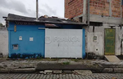 Casa 3 dormitórios a 5 minutos do centro (não aceita financiamento)