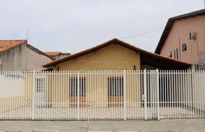 Casa 3 dormitórios sendo 1 suíte - jardim santa maria - jacareí