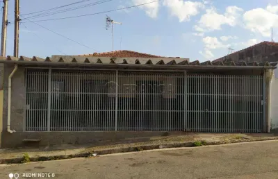 Casa 2 dormitórios com edícula - jardim das indústrias