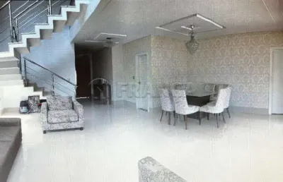 Casa 03 dormitórios sendo 02 suites e 01 suite master - altos de santana jacareí sp