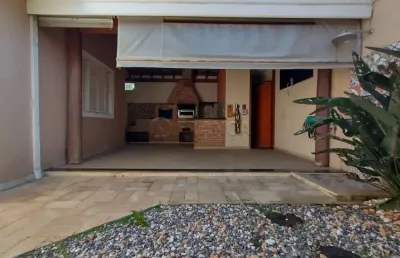 Casa com 3 quartos para alugar no Loteamento Villa Branca, Jacareí 