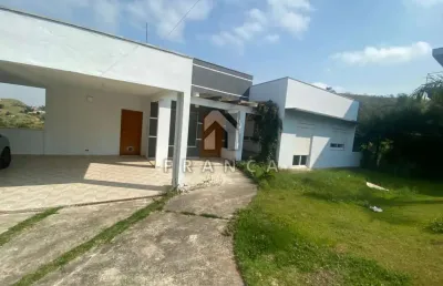 Casa em condominio com 05 dormitórios sendo 02 suites - vale dos lagos jacarei sp