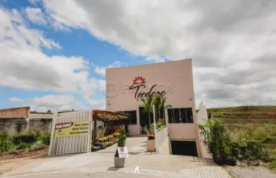 Barracão / Galpão / Depósito à venda no Jardim Esperança, Jacareí 