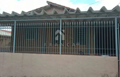 Casa com 3 quartos à venda no Centro, Jacareí 