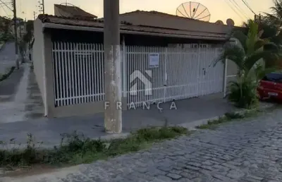 Casa com 2 quartos à venda no Jardim Bela Vista, Jacareí 