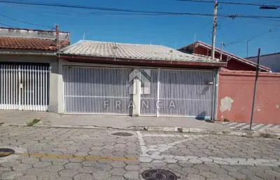 Casa com 4 quartos à venda no Centro, Jacareí 