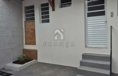 Casa com 2 quartos para alugar no Jardim Esperança, Jacareí 