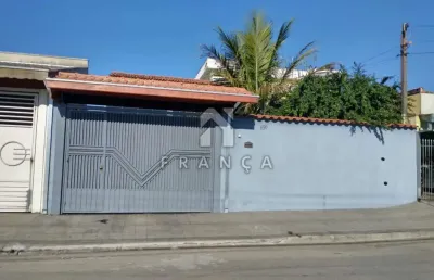 Casa com edícula - 03 dormitórios - cidade salvador