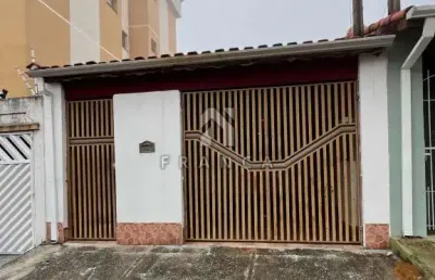 Casa com 2 quartos à venda na Cidade Salvador, Jacareí 