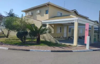 Casa 4 dormitórios sendo 2 suítes em condomínio bairro villa branca jacareí