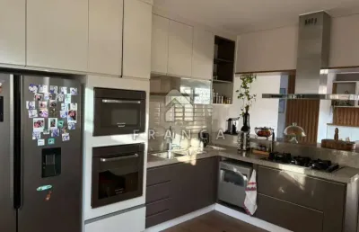 Casa em condomínio fechado com 3 quartos à venda no Loteamento Villa Branca, Jacareí 